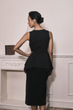 Chic Magnet Skirt - Image 5