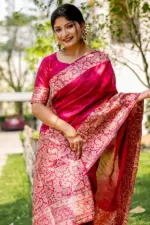 Pink Raw Silk Saree With Blouse Piece - Image 4